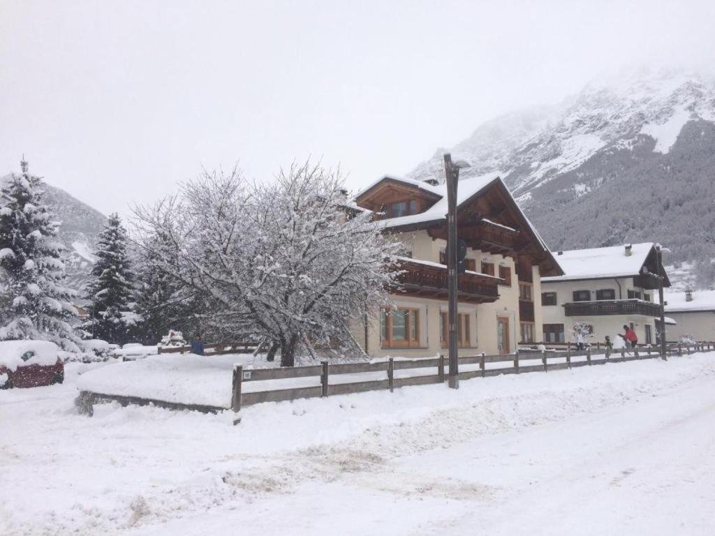 Casa Caste Villa Bormio Exterior photo